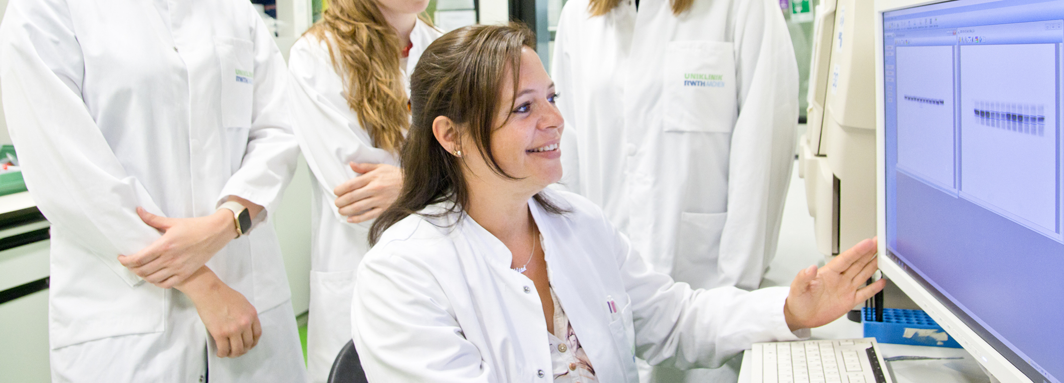 Vier Wissenschaftlerinnen, Foto: Matthias Deininger